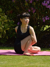 Marichyasana D